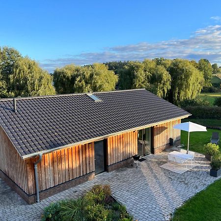 Ferienhaus Auszeit Mit Sauna Schwarz Exteriör bild