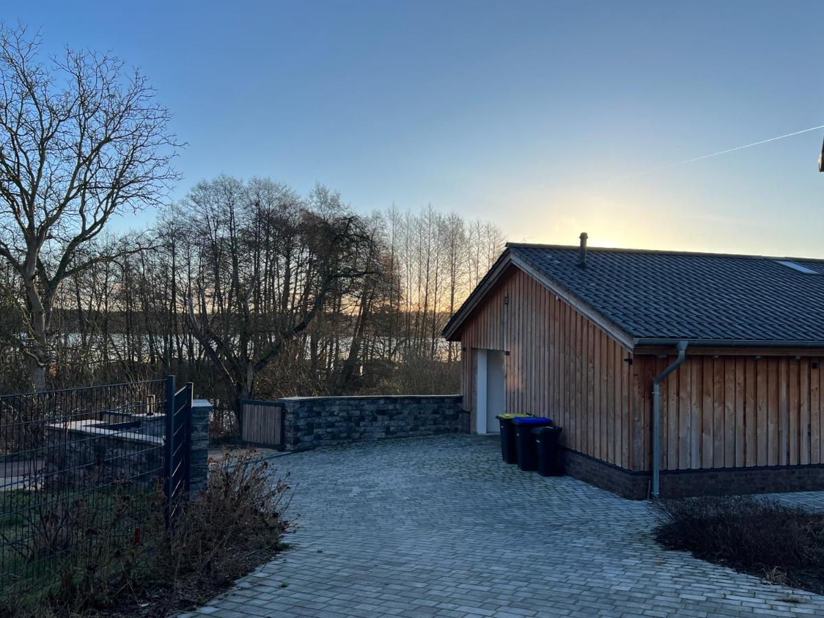 Ferienhaus Auszeit Mit Sauna Schwarz Exteriör bild