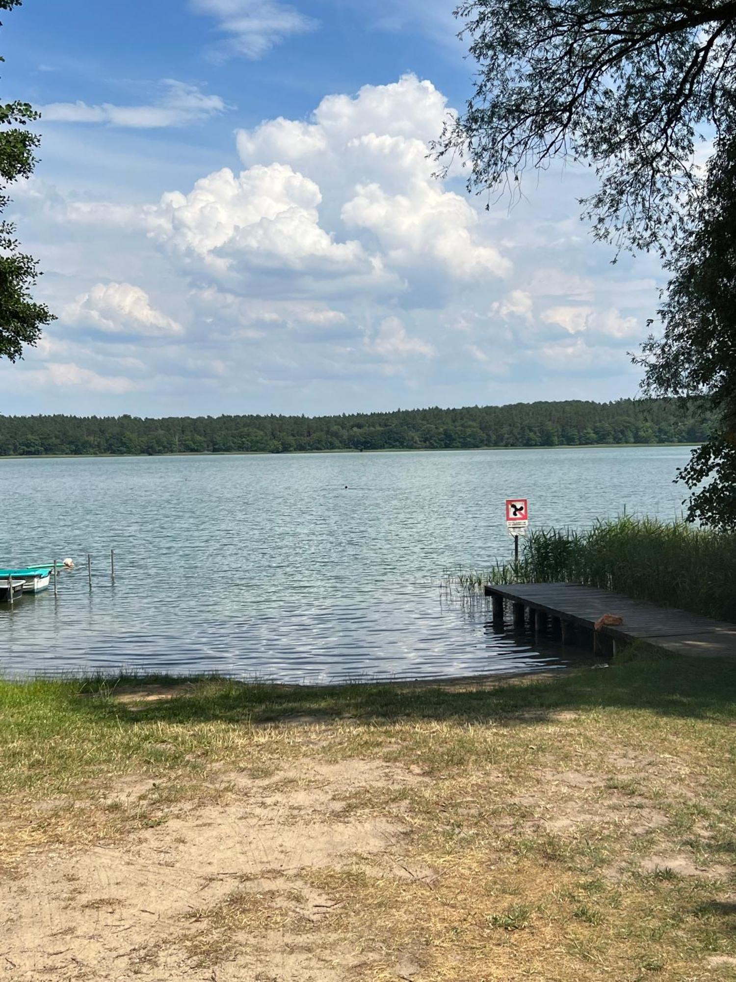 Ferienhaus Auszeit Mit Sauna Schwarz Exteriör bild